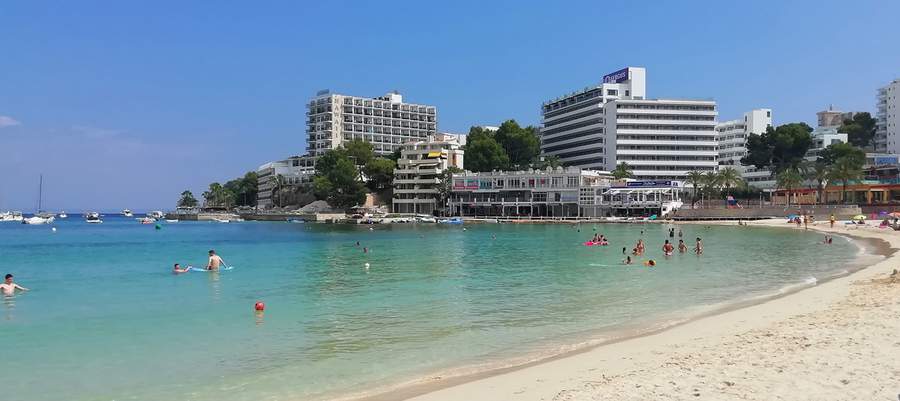 Día de playa cerca de cas saboners Aparthotel Playas Ca's Saboners Palmanova